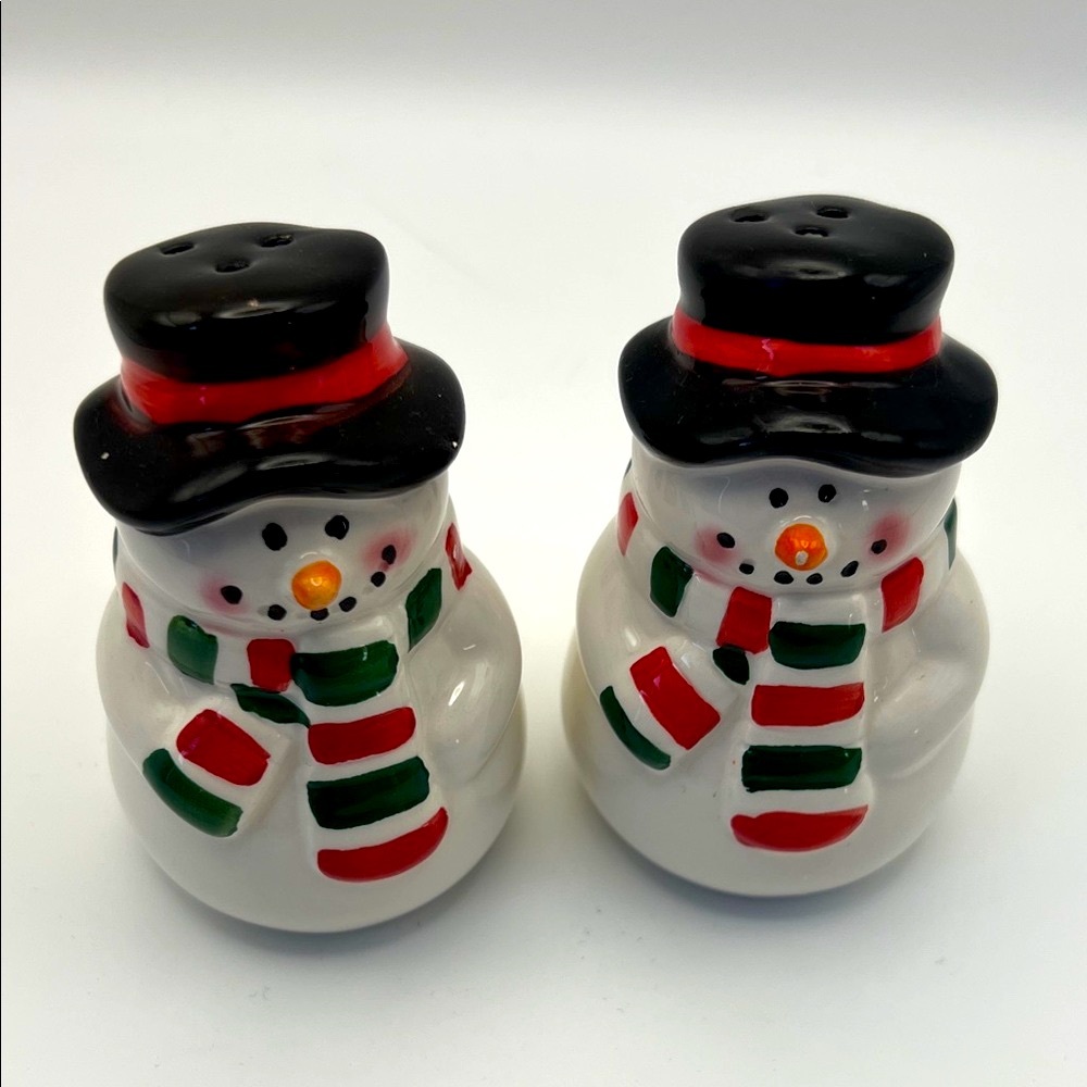 Festive Snowman Salt and Pepper Shaker Set - Black, Red, Green, White